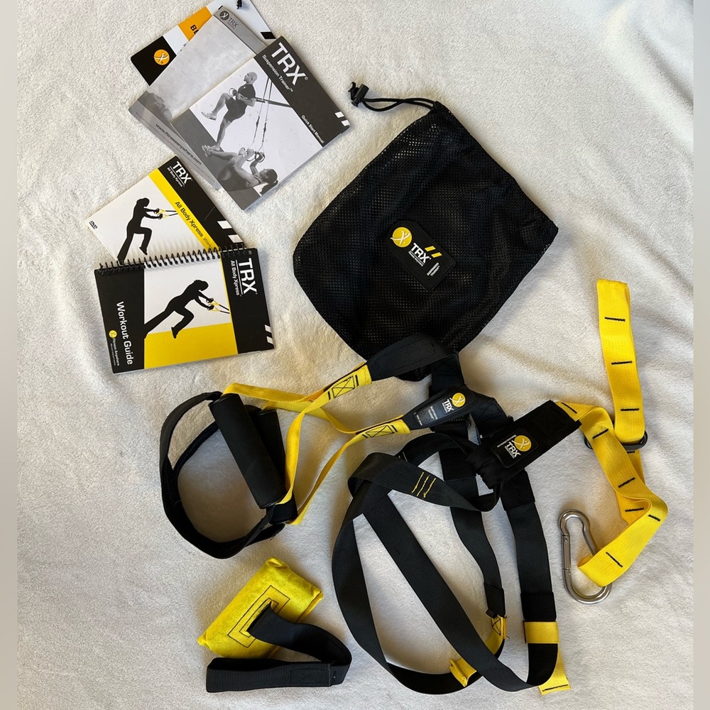 TRX SUSPENSION TRAINER EXERCISE SYSTEM